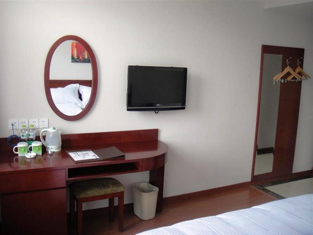 Greentree Inn Ningbo Cconvention Center East Bus Station Express Hotel Экстерьер фото