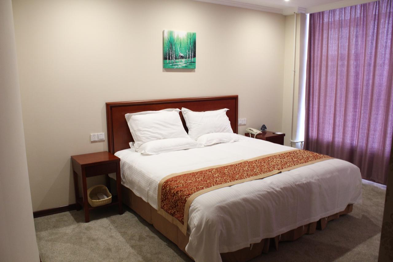 Greentree Inn Ningbo Cconvention Center East Bus Station Express Hotel Экстерьер фото