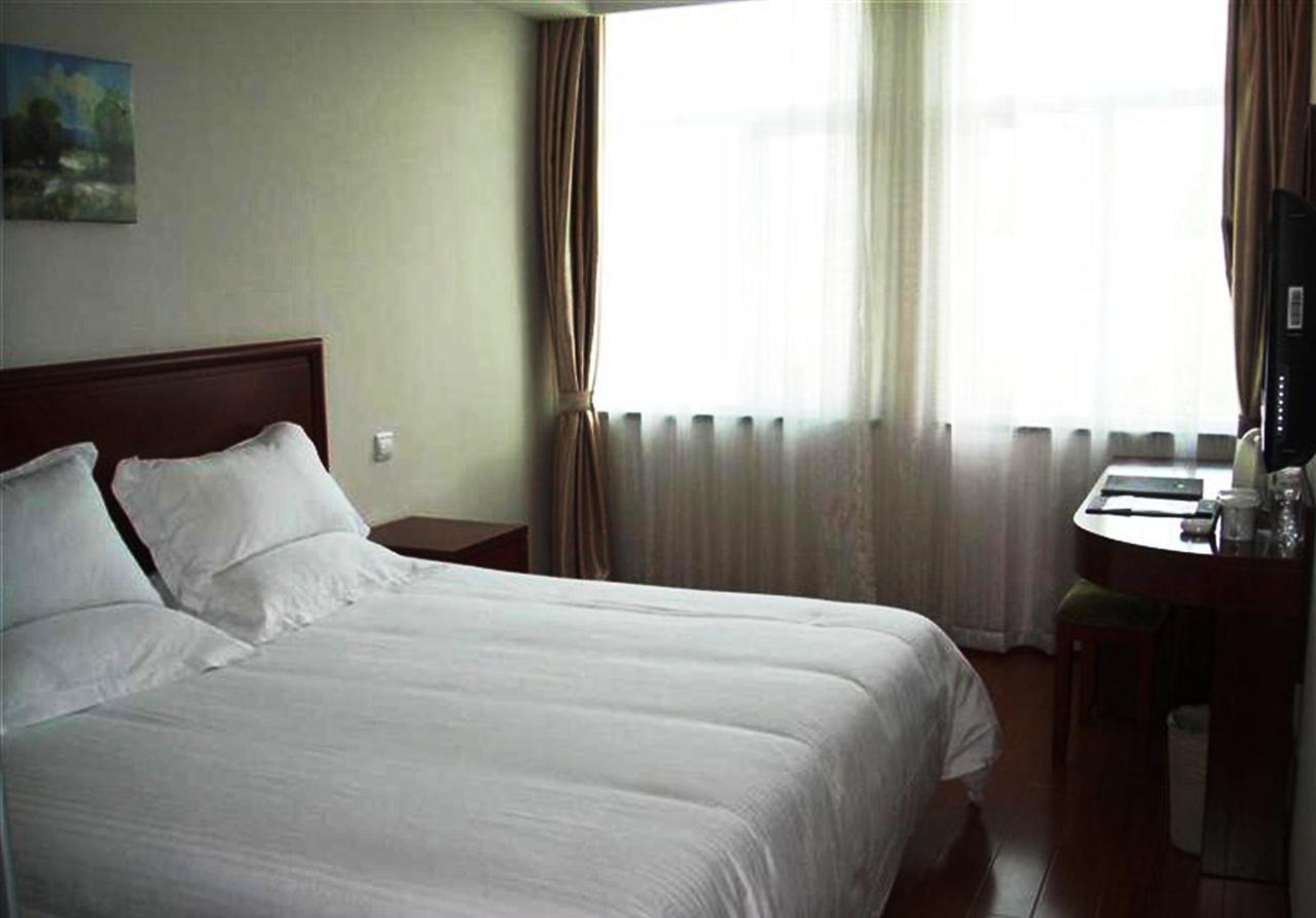 Greentree Inn Ningbo Cconvention Center East Bus Station Express Hotel Экстерьер фото