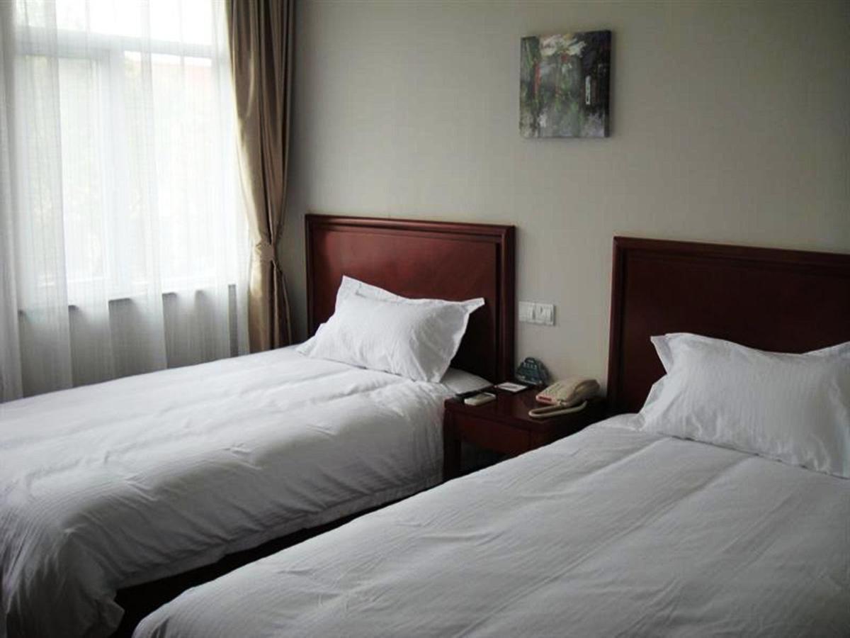 Greentree Inn Ningbo Cconvention Center East Bus Station Express Hotel Экстерьер фото